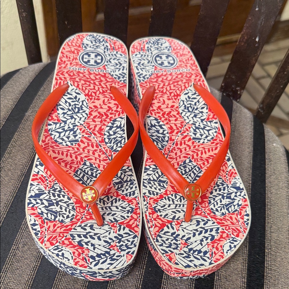 Tory Burch Red and Navy Patterned Platform Flip Flops